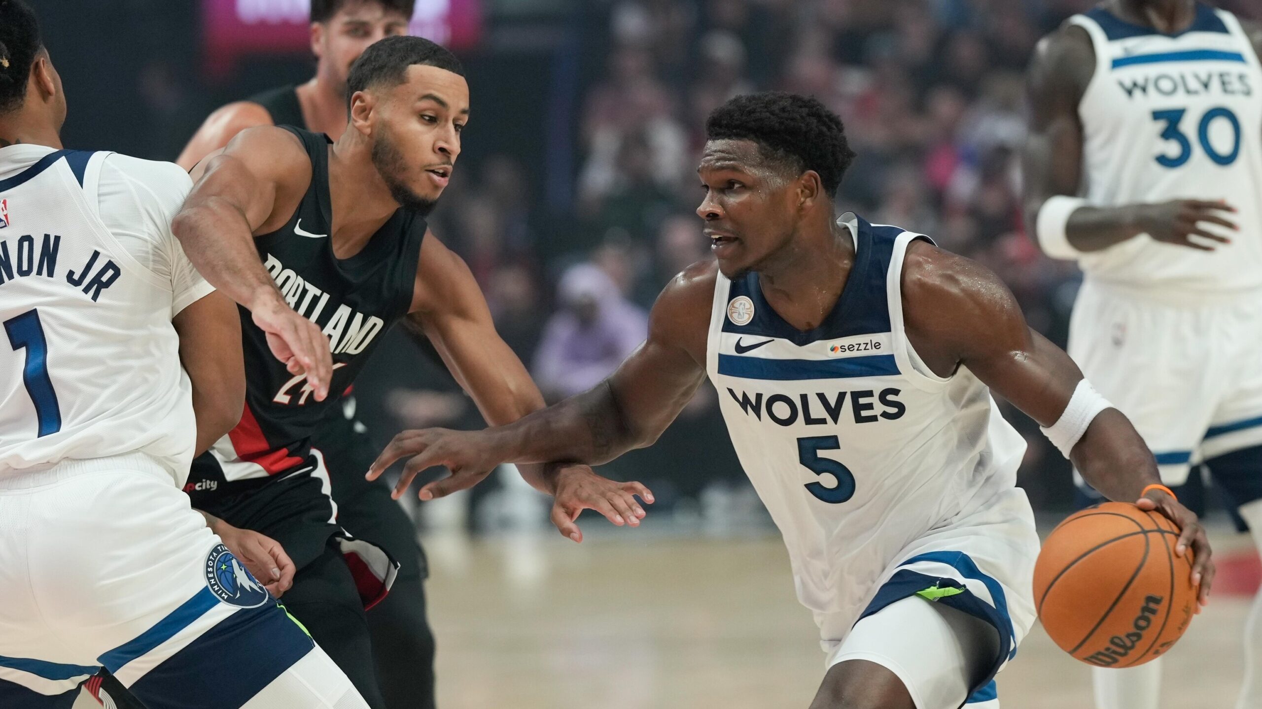 Trail Blazers vs Timberwolves: A Clash in the NBA