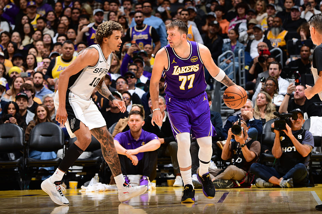 Lakers vs Spurs: An Epic Showdown in the NBA