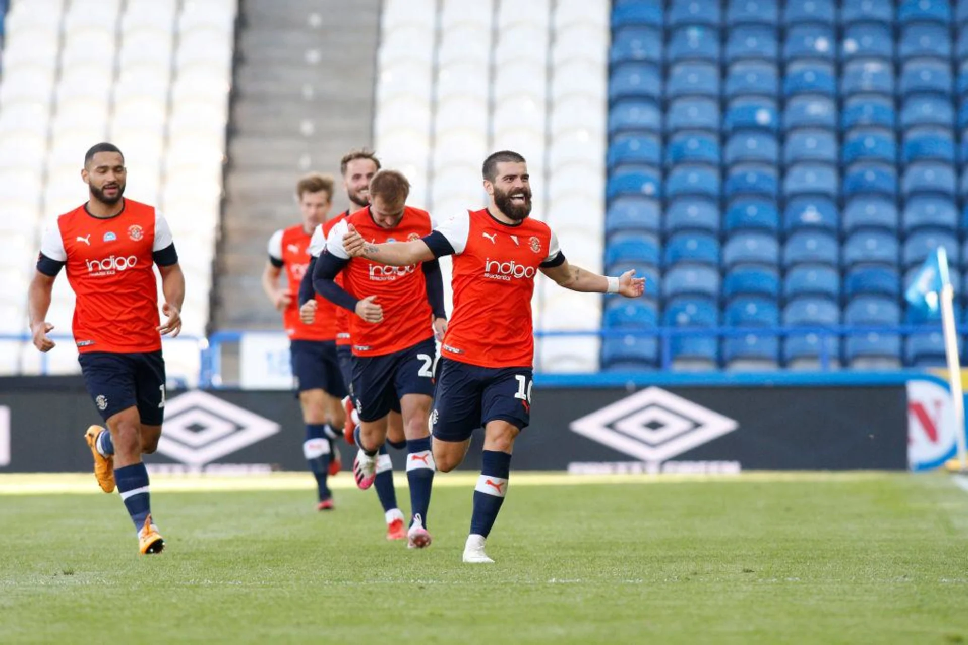 Huddersfield Town vs Luton Town: A Key Championship Clash