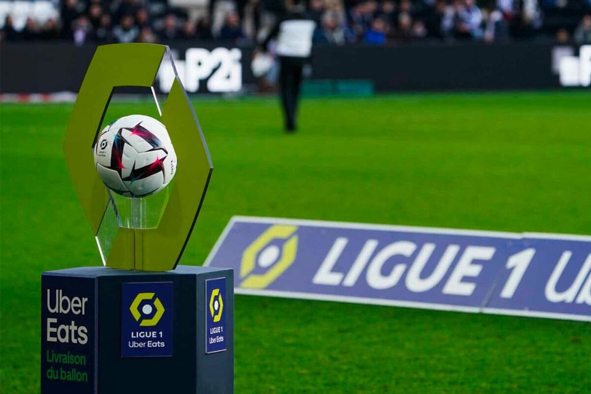An Overview of Ligue 1: The Premier French Football League
