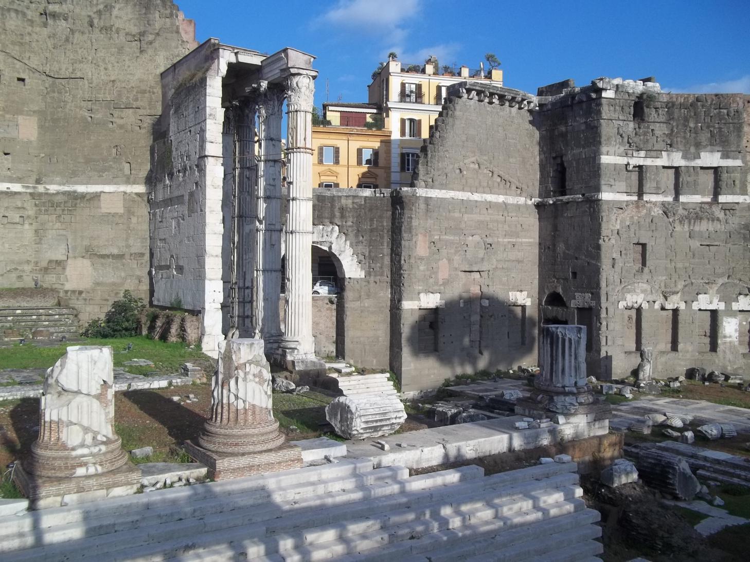 Exploring the Rich Culture and History of Roma