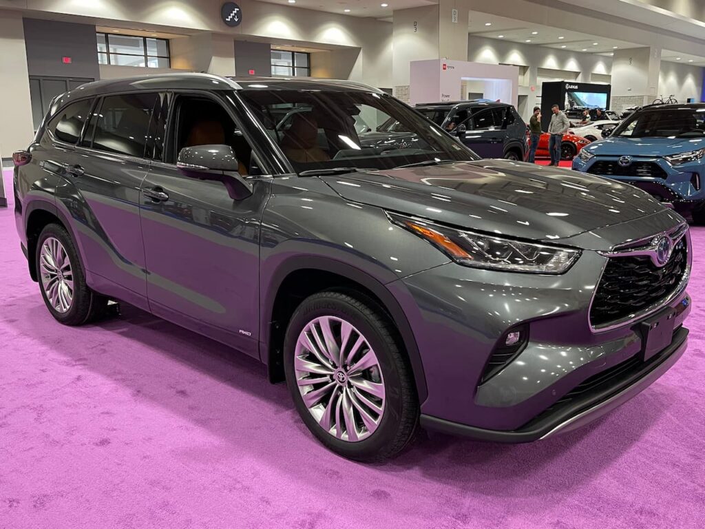 Introducing the 2027 Toyota Highlander Electric SUV