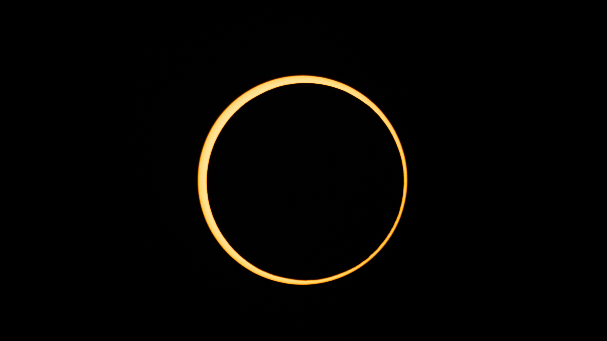 Understanding the Annular Solar Eclipse: A Celestial Event