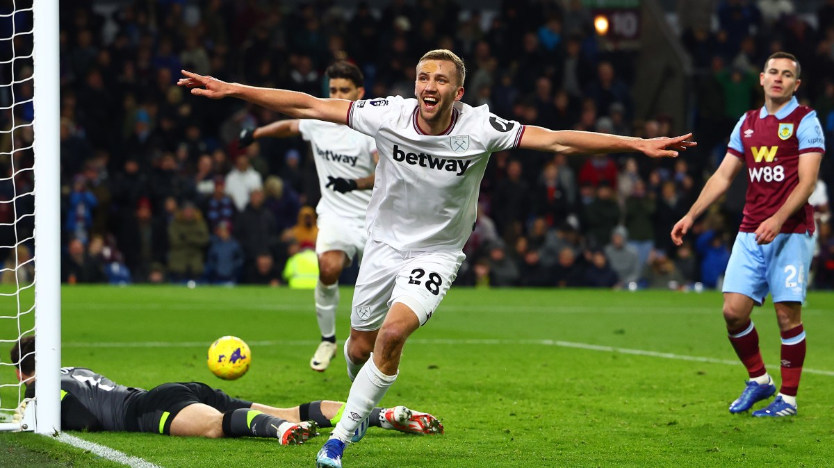 Burnley vs West Ham: Premier League Showdown