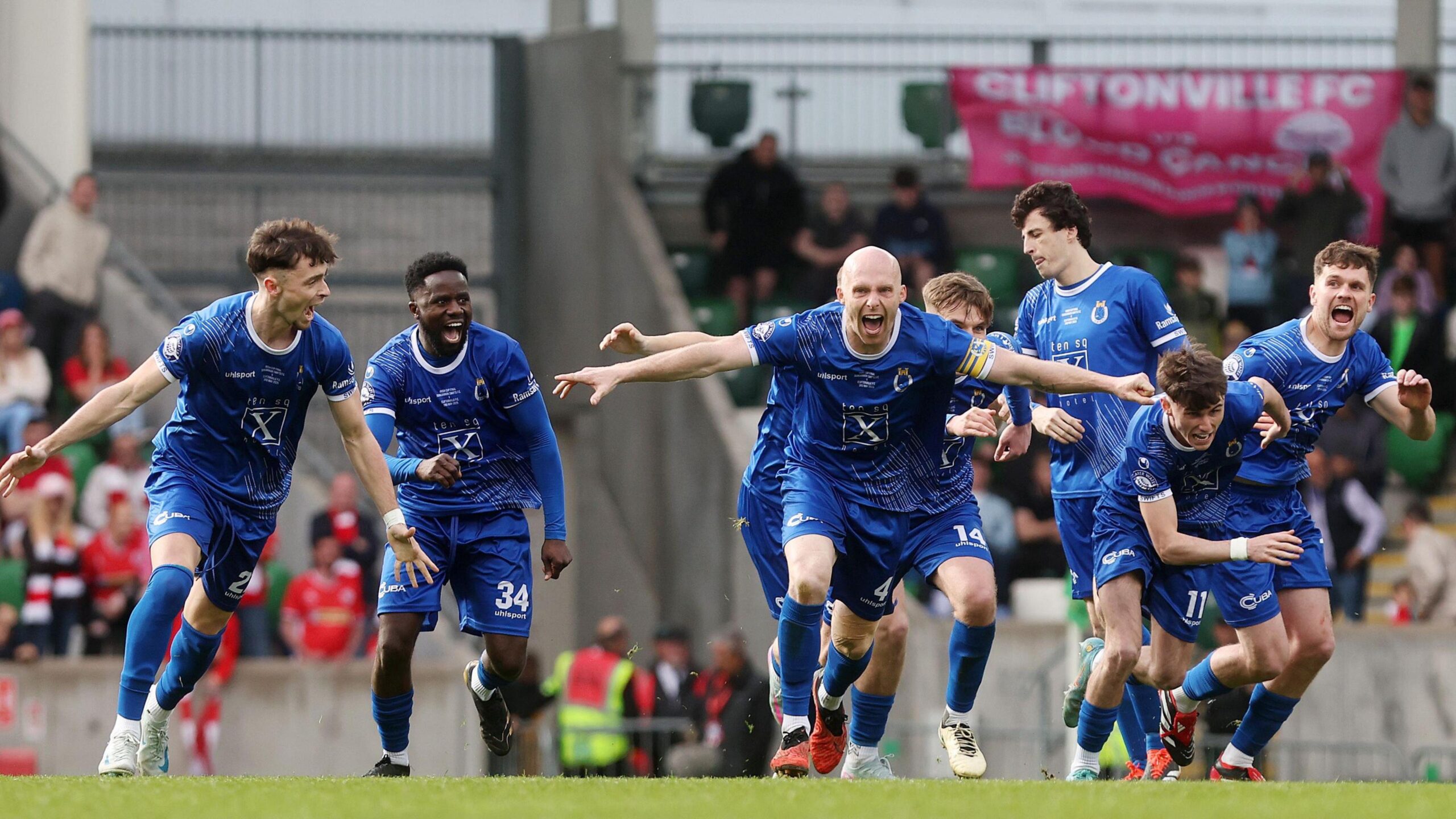 Dungannon Swifts vs Linfield: All You Need to Know