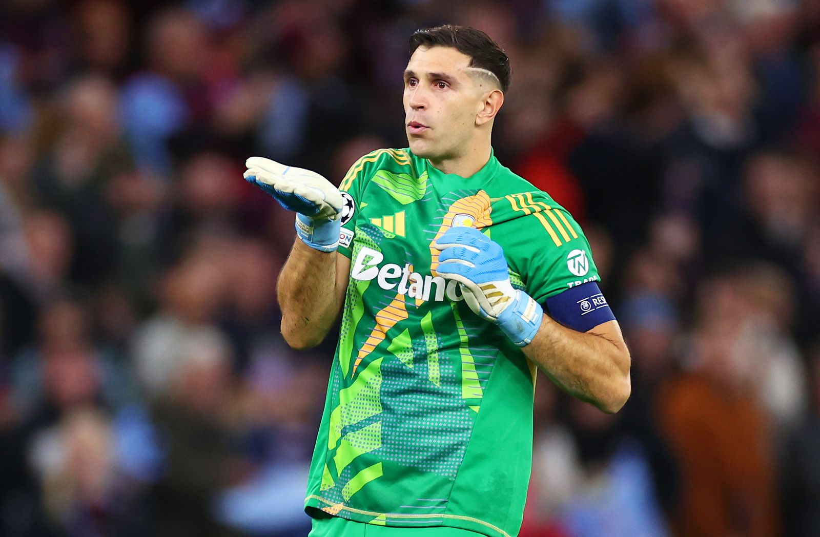 Emiliano Martínez: Rise to Stardom in Football