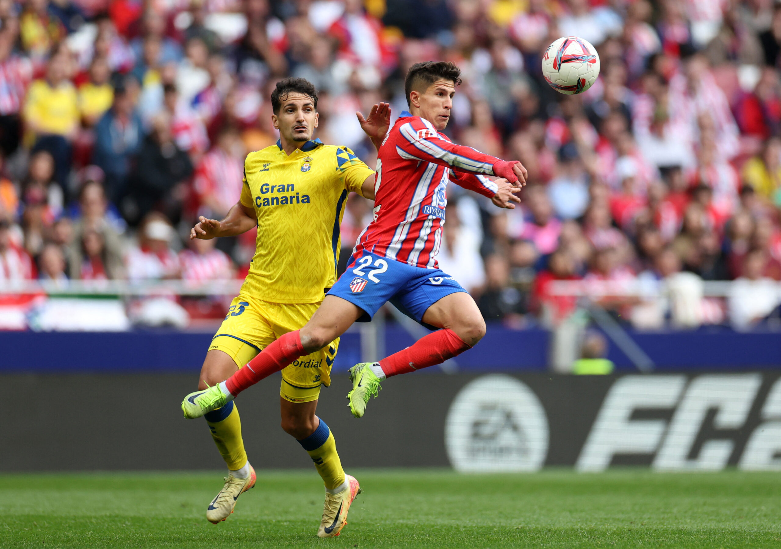 Exploring the Potential of Giuliano Simeone in Football