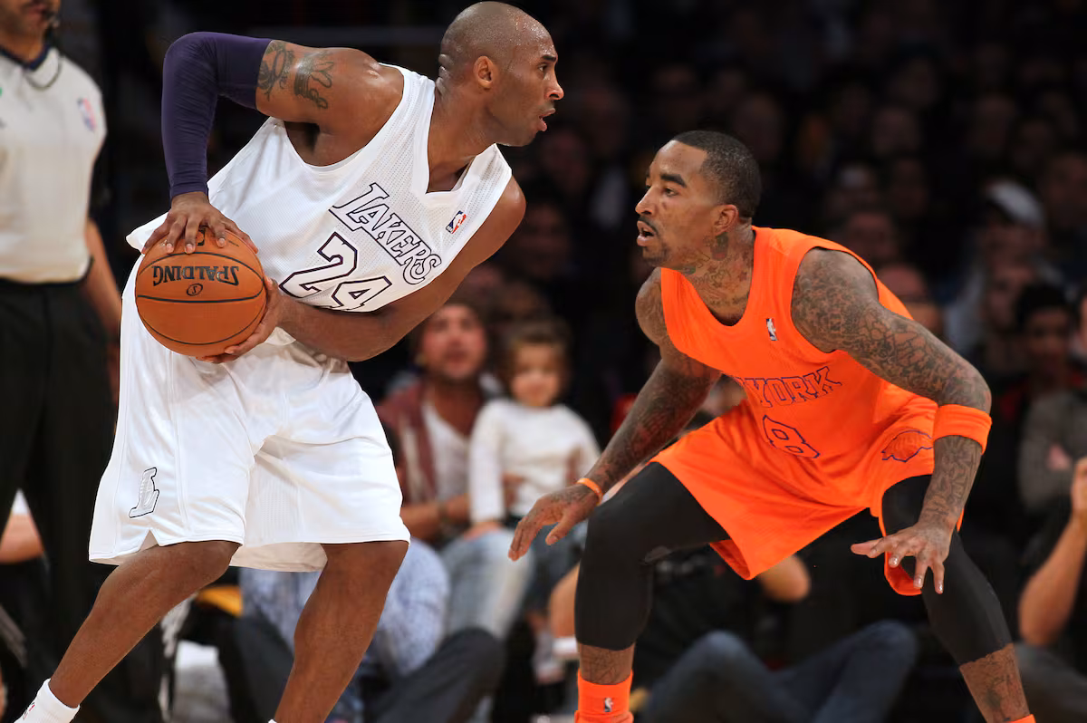 Knicks vs Lakers: A Clash of Titans in the NBA