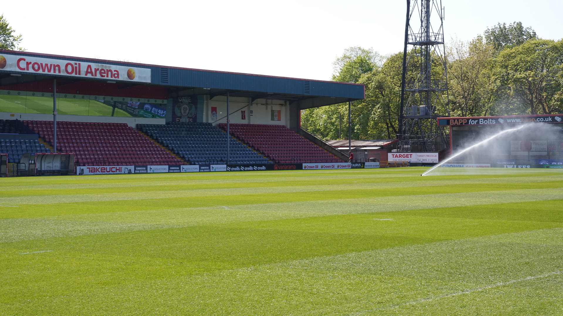 Rochdale vs Scunthorpe: Match Insights and Highlights